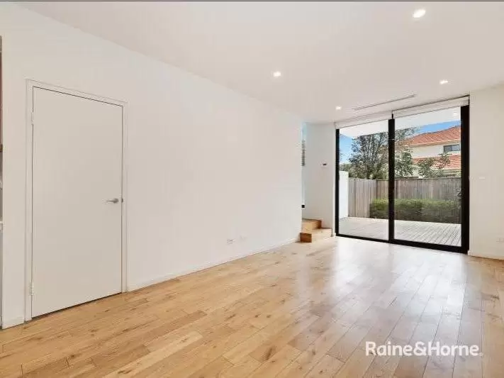 8/112 Alfred Street, Sans Souci For Lease by Raine & Horne Randwick | Coogee | Clovelly - image 2