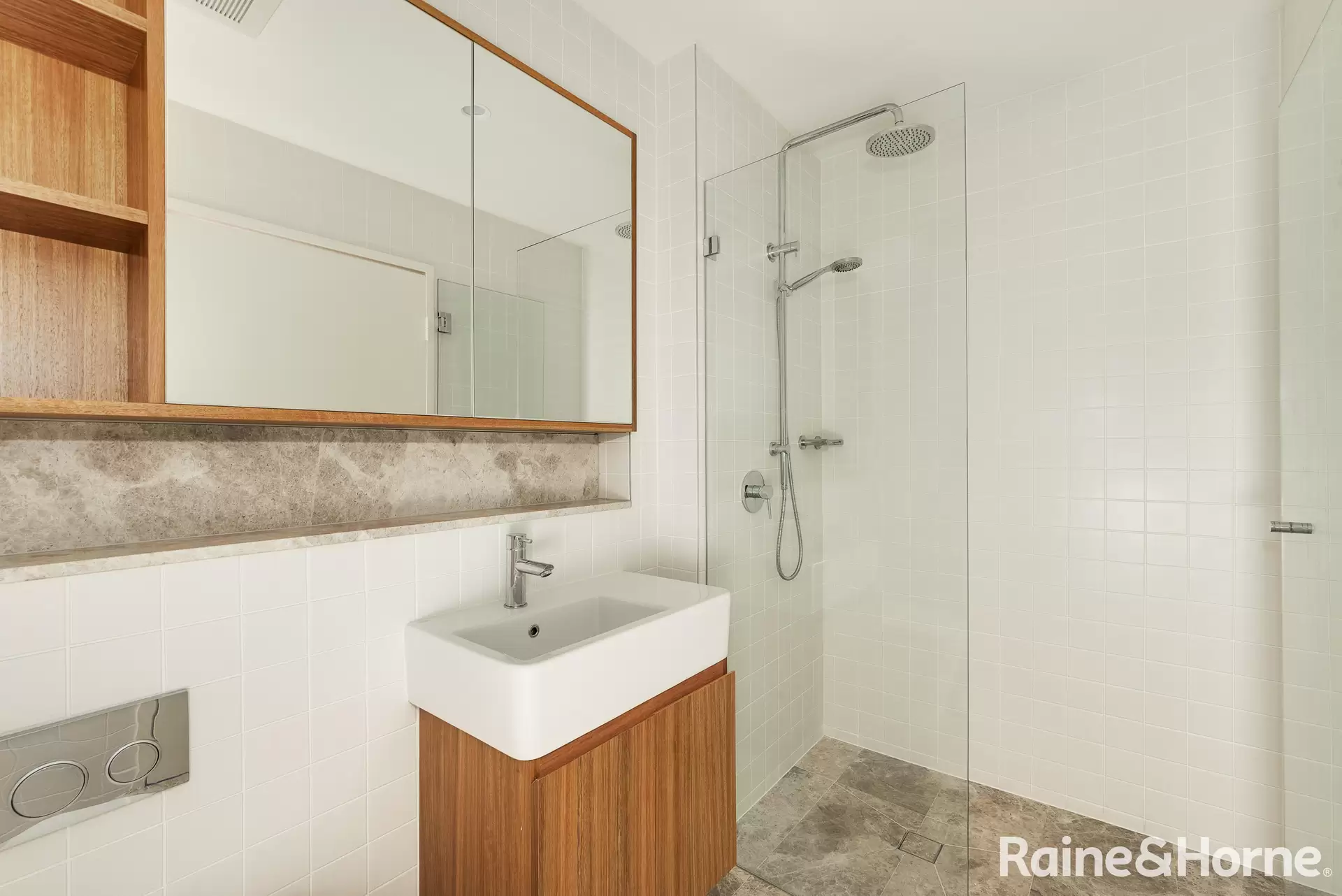 316/81 Macdonald Street, Erskineville For Lease by Raine & Horne Randwick | Coogee | Clovelly - image 1