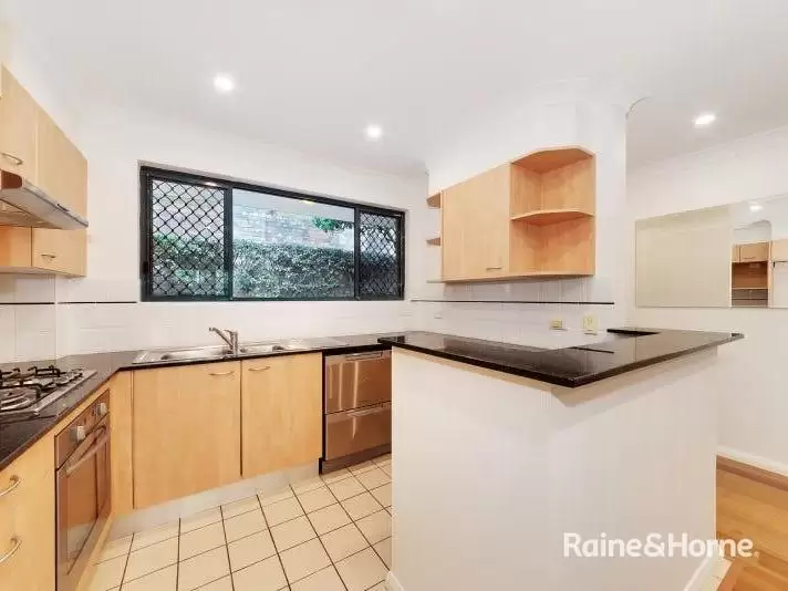 10/4-6 Cowper Street, Randwick Leased by Raine & Horne Randwick | Coogee - image 3