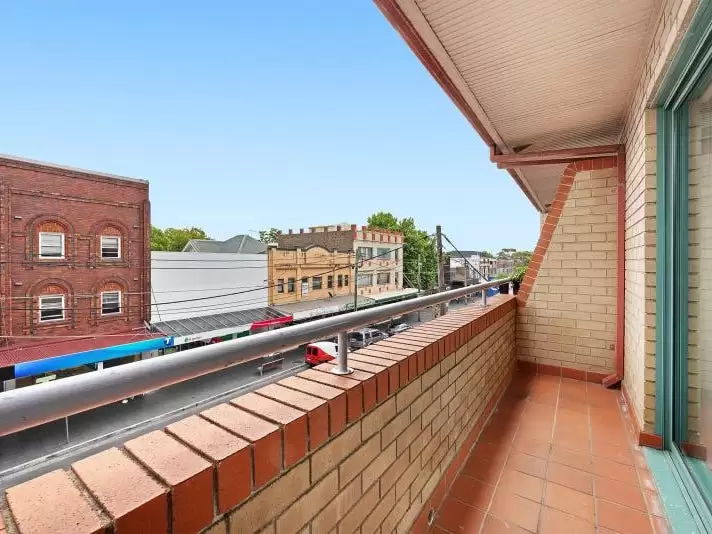 2/49-51 Belmore Road, Randwick Leased by Raine & Horne Randwick | Coogee | Clovelly - image 5