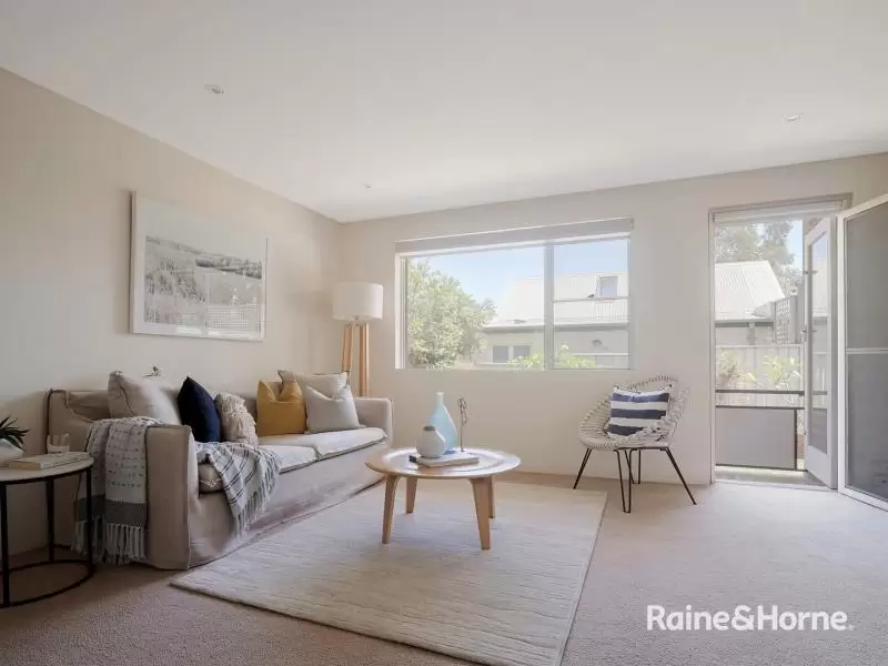 7/117 Perouse Road, Randwick For Lease by Raine & Horne Randwick | Coogee | Clovelly - image 2