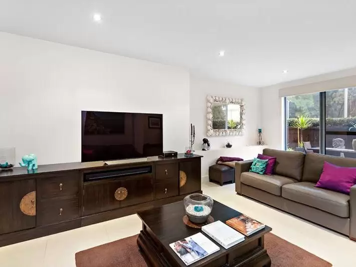 1/28 Folkestone Parade, Botany Leased by Raine & Horne Randwick | Coogee | Clovelly - image 3