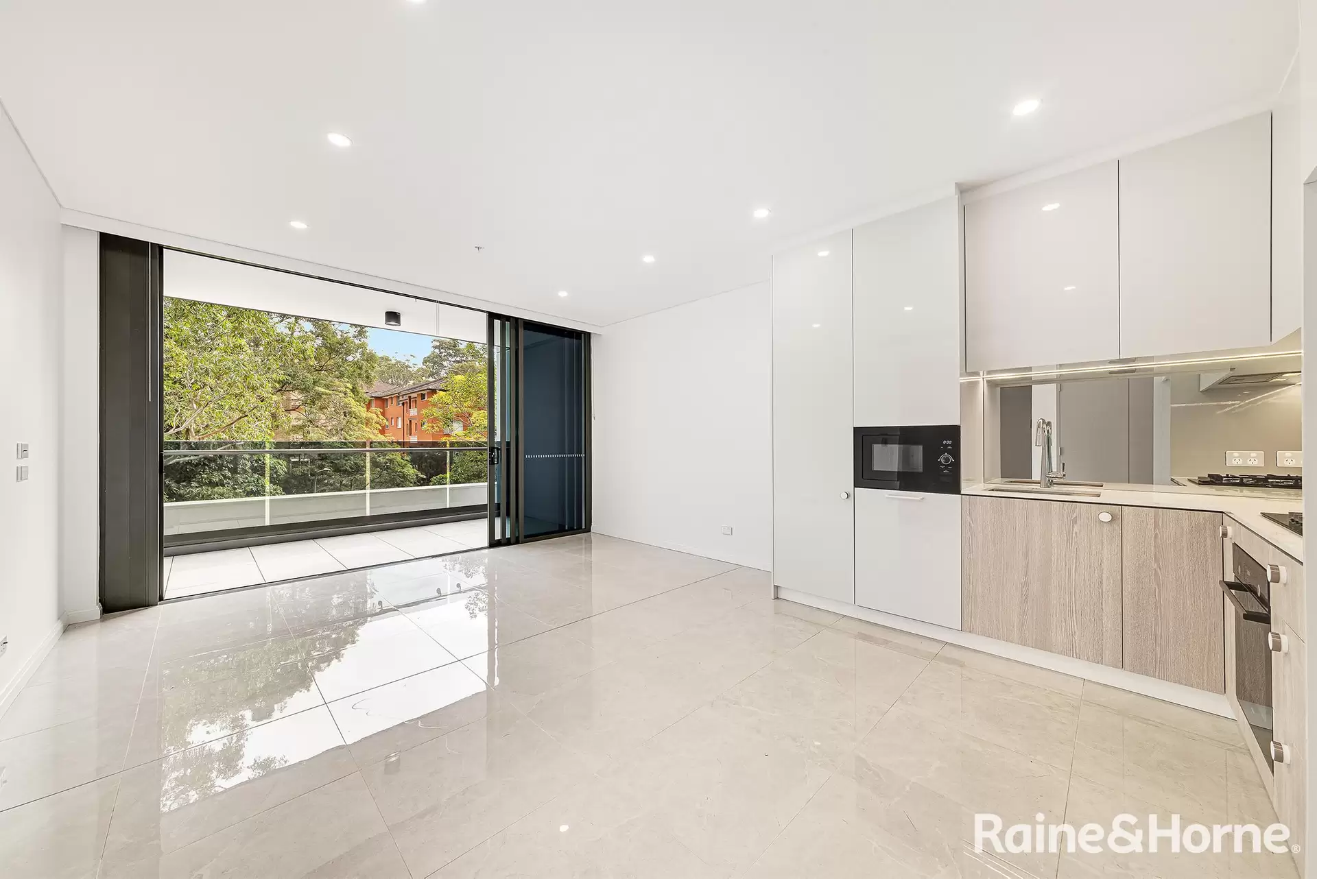218/2-10 Cottonwood Crescent, Macquarie Park Leased by Raine & Horne Randwick | Coogee | Clovelly - image 1