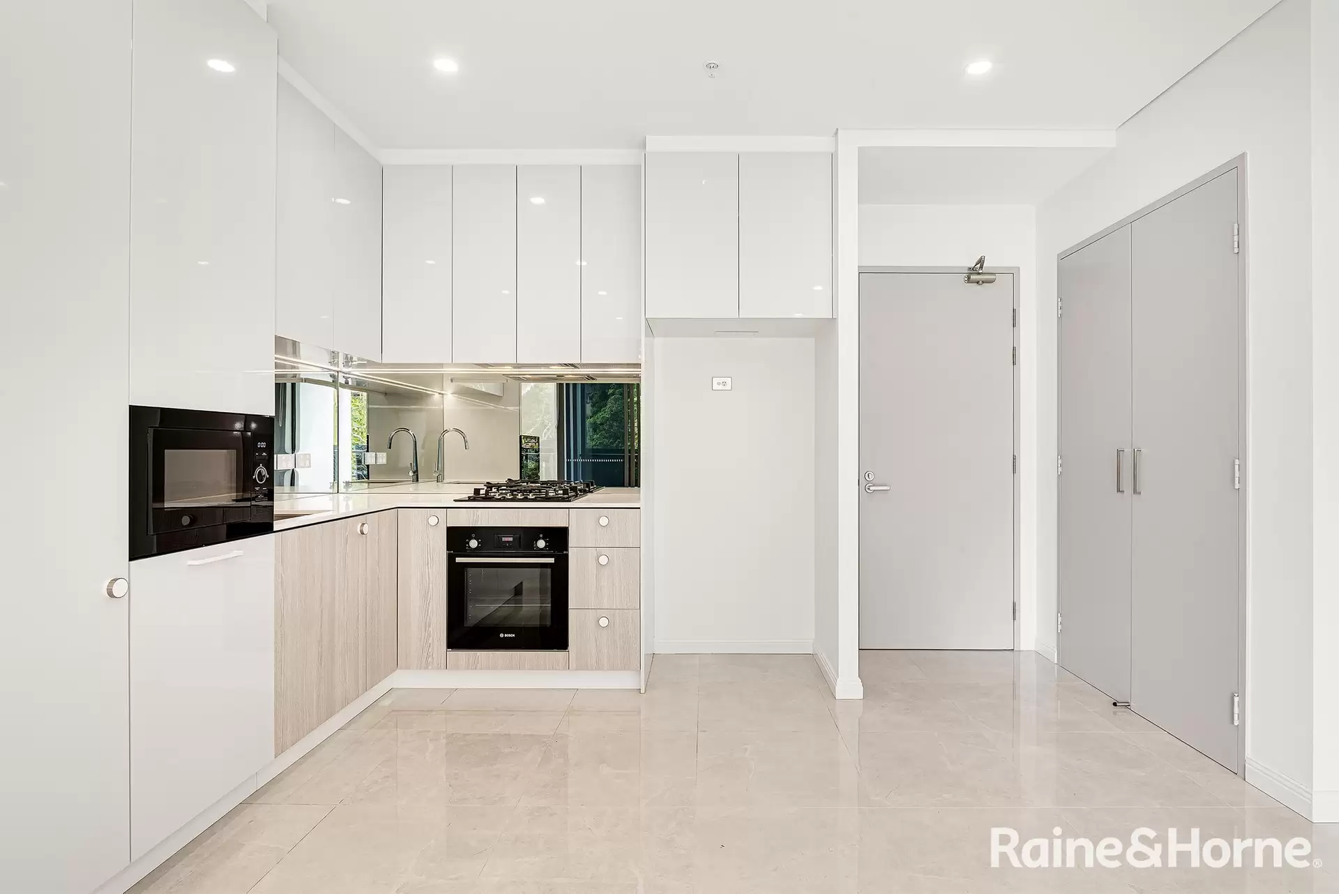 218/2-10 Cottonwood Crescent, Macquarie Park Leased by Raine & Horne Randwick | Coogee | Clovelly - image 1