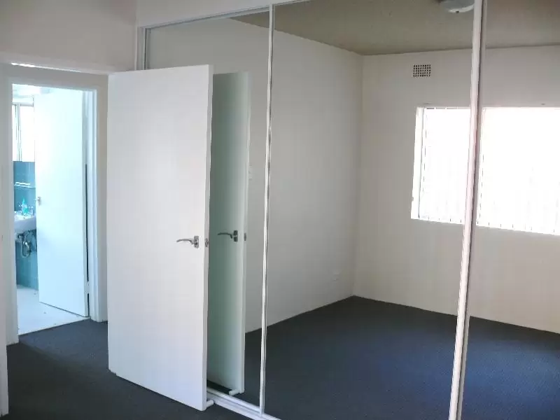 5/35 Mascot Drive, Eastlakes For Lease by Raine & Horne Randwick | Coogee | Clovelly - image 3