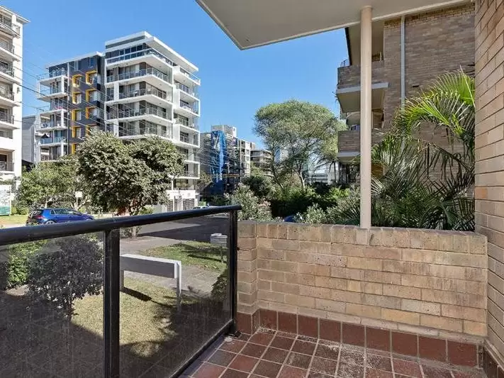 1/38 Waverley Street, Bondi Junction Leased by Raine & Horne Randwick | Coogee - image 5