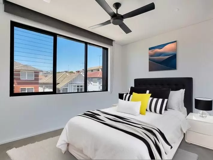 4/20 Waltham Street, Coogee Leased by Raine & Horne Randwick | Coogee | Clovelly - image 3