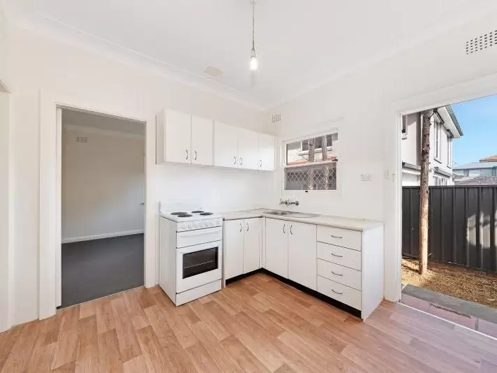 34 Percival Street, Maroubra For Lease by Raine & Horne Randwick | Coogee | Clovelly - image 2