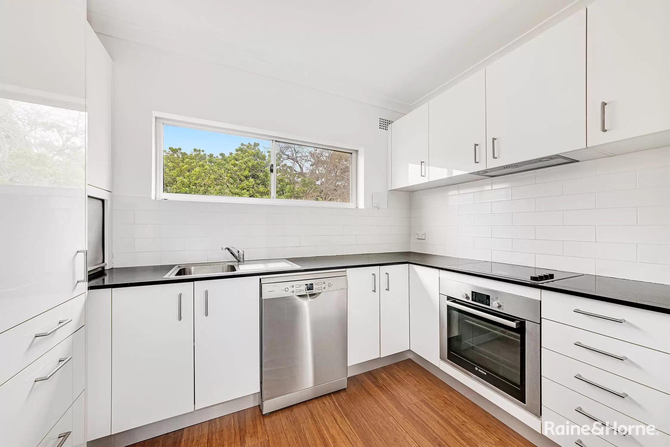 6/7-9 Randwick Street, Randwick Leased by Raine & Horne Randwick | Coogee | Clovelly - image 3
