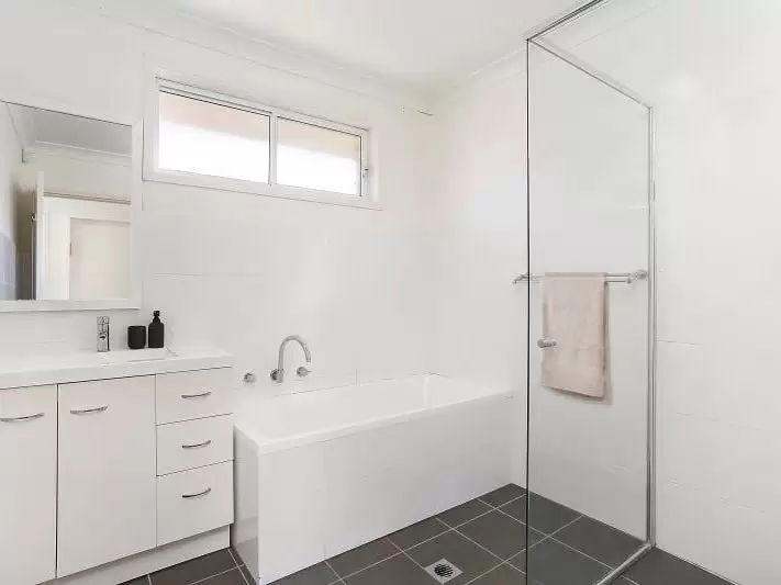 25/26 Irvine Street, Kingsford For Lease by Raine & Horne Randwick | Coogee | Clovelly - image 5
