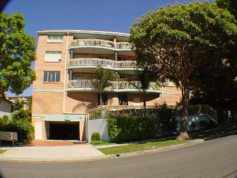 108 Botany Street, Randwick Leased by Raine & Horne Randwick | Coogee | Clovelly - image 1