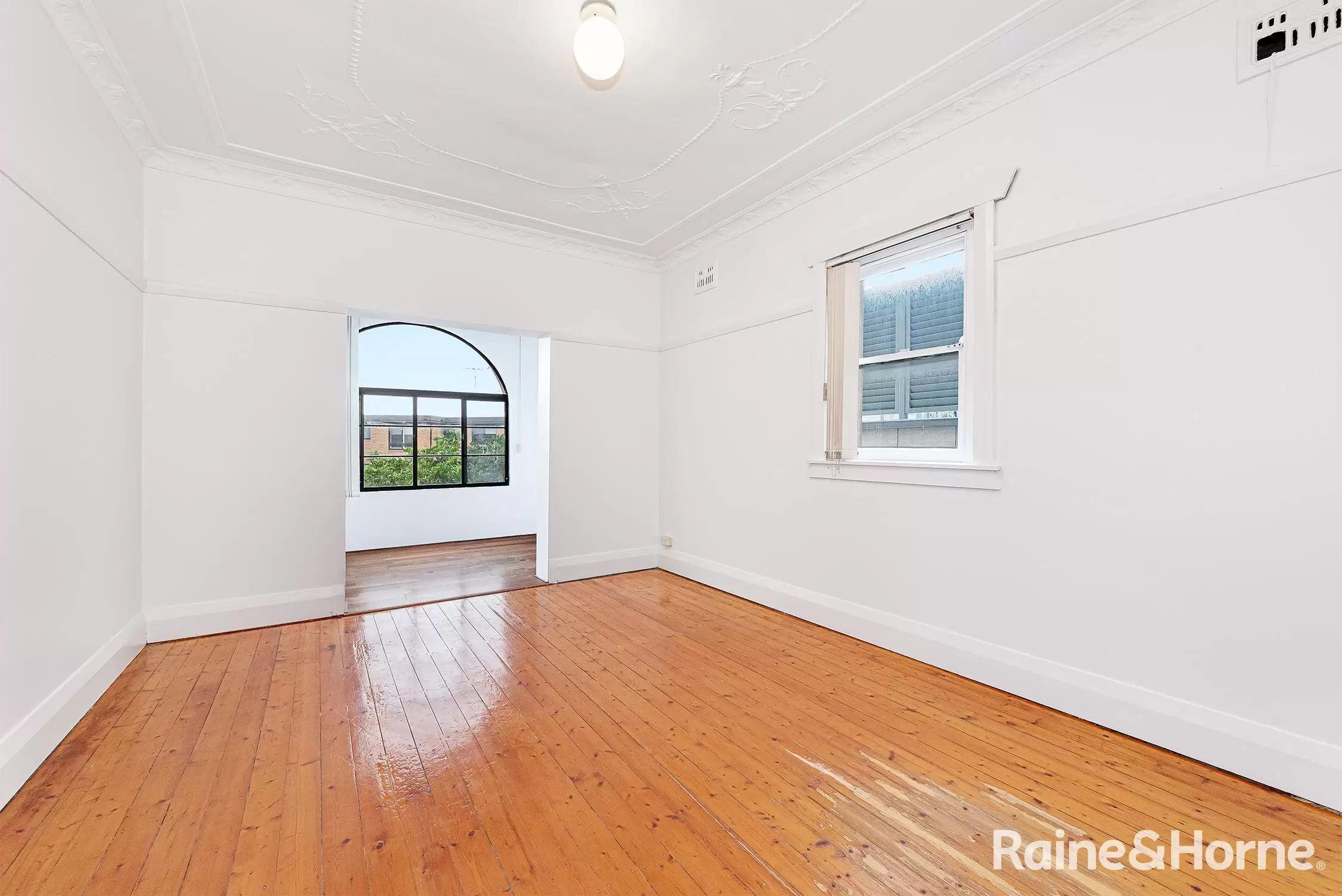 2/12 Dudley Street, Randwick For Lease by Raine & Horne Randwick | Coogee | Clovelly - image 1