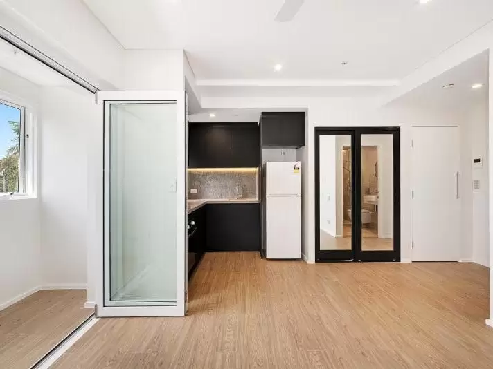 6/3 Gurner Street, Paddington Leased by Raine & Horne Randwick | Coogee | Clovelly - image 1