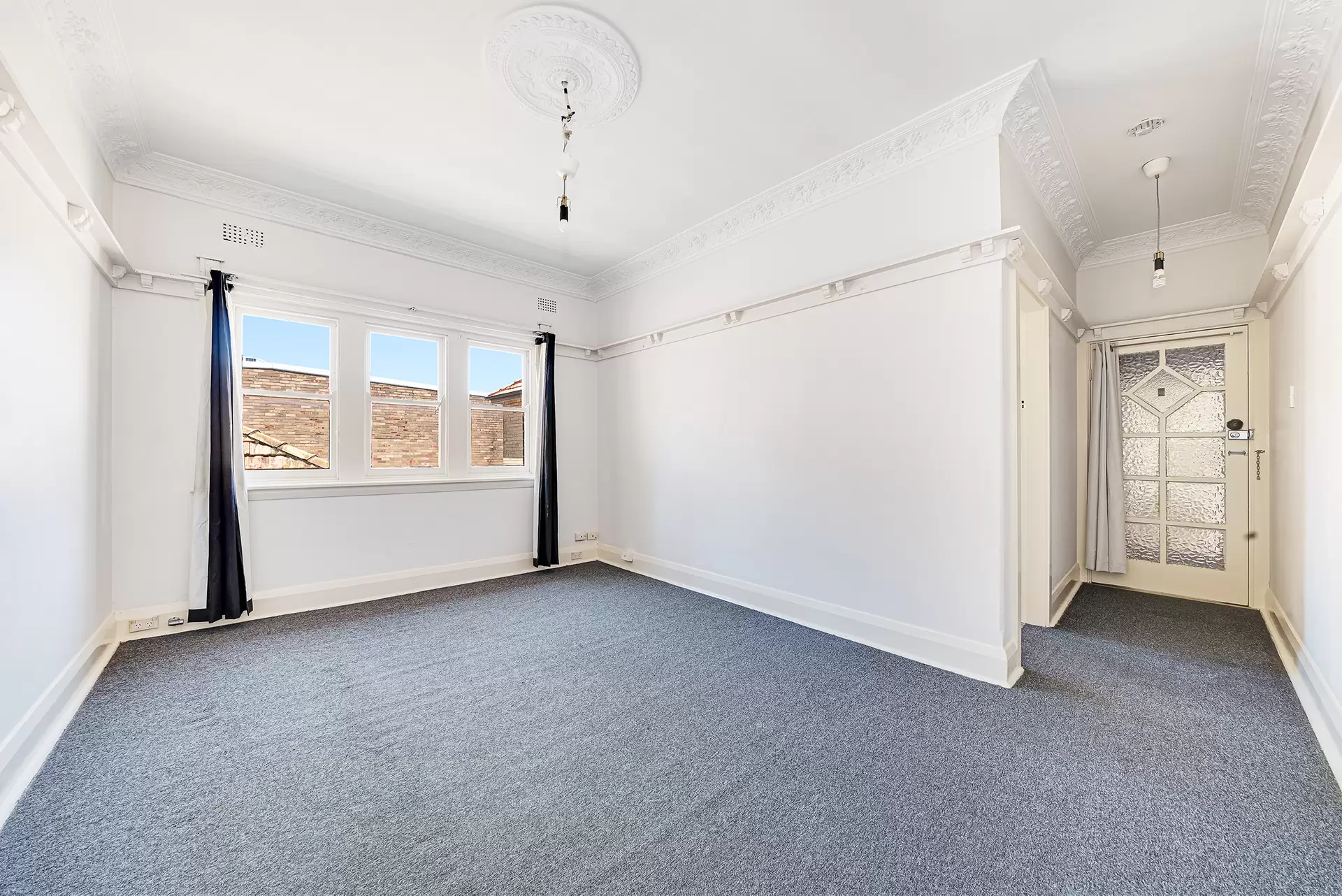 8/10 Ebley Street, Bondi Junction For Lease by Raine & Horne Randwick | Coogee | Clovelly - image 1