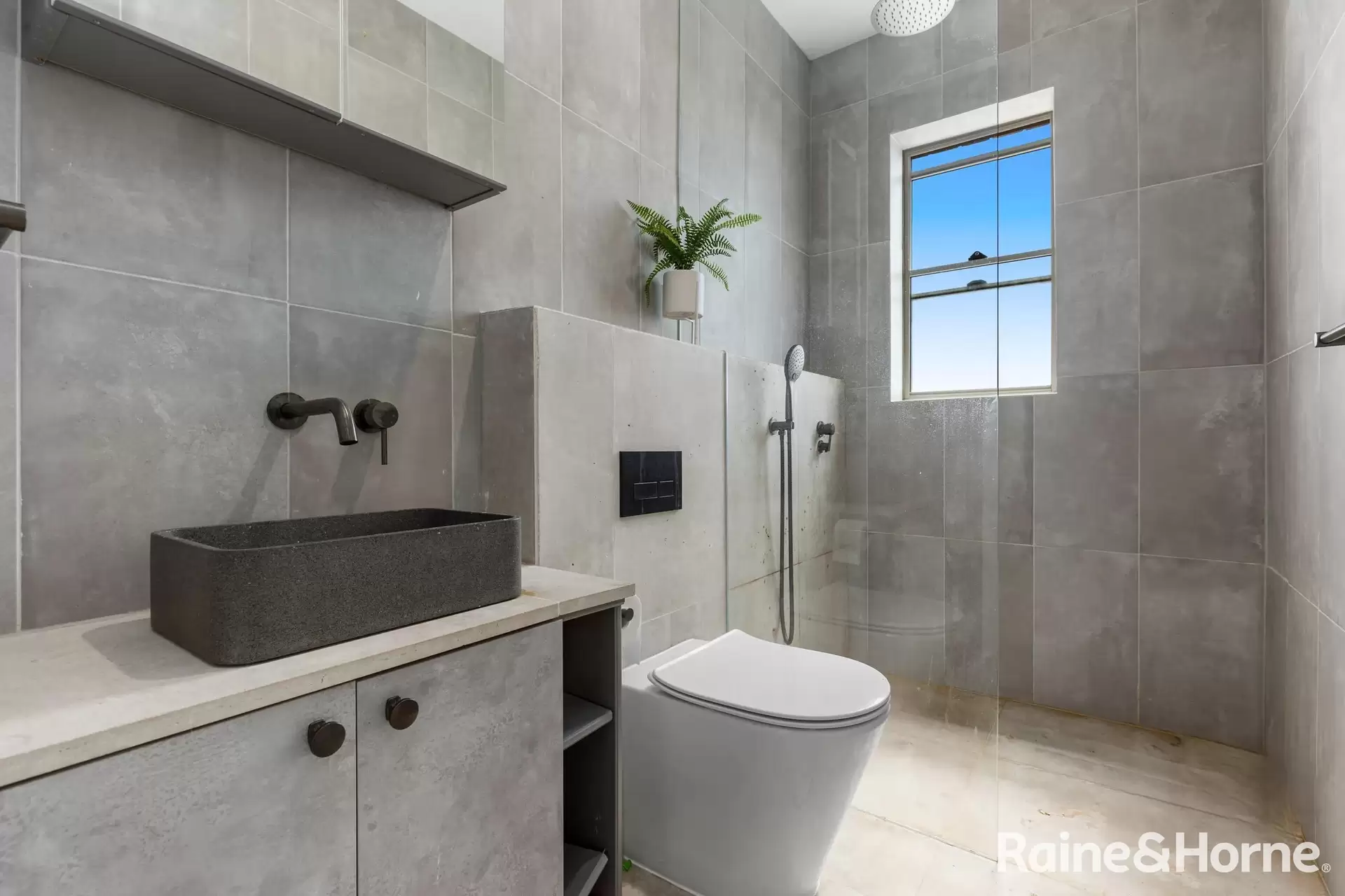 9/2A Kensington Road, Kensington For Lease by Raine & Horne Randwick | Coogee | Clovelly - image 1