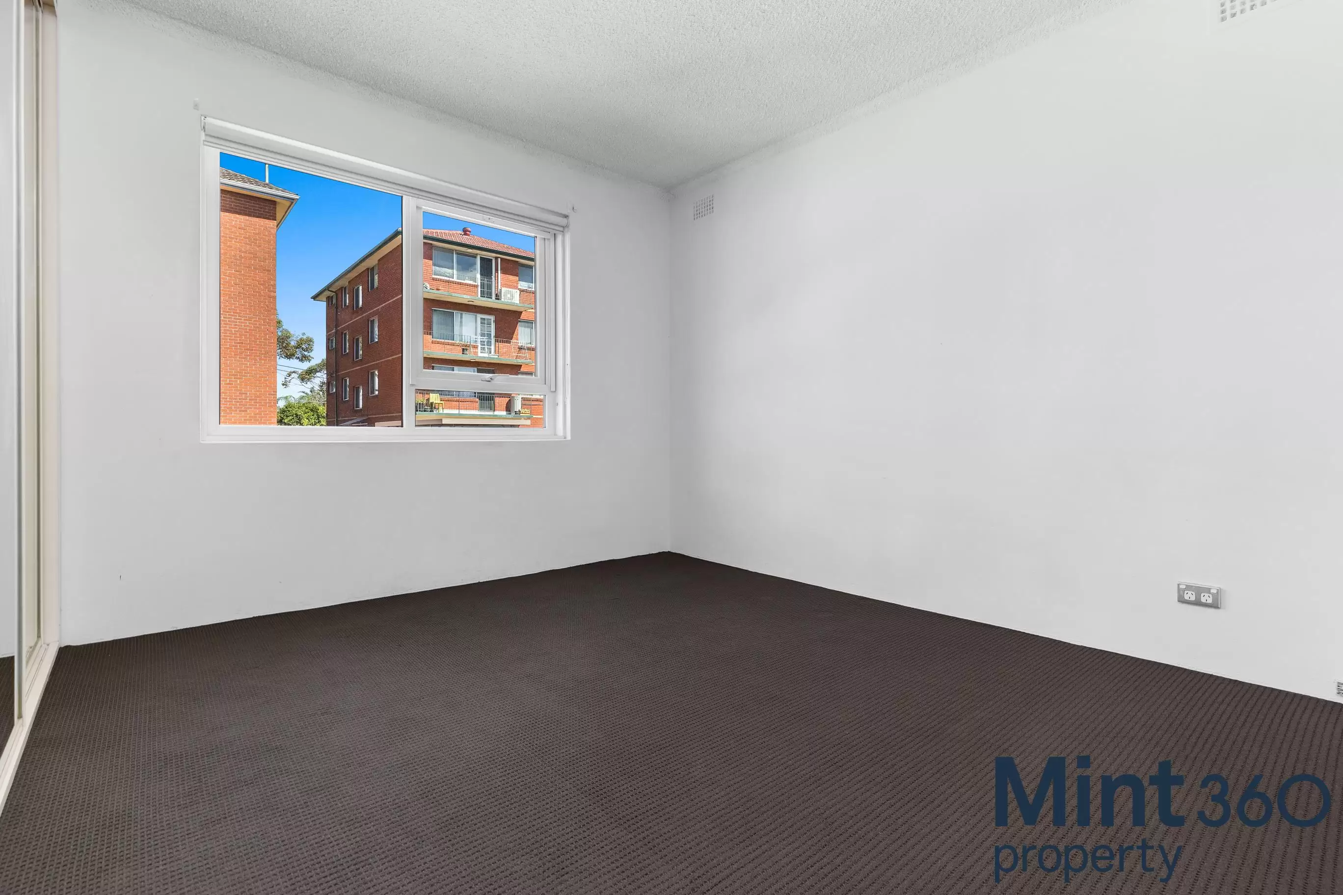 4/11 Brittain Crescent, Hillsdale Leased by Raine & Horne Randwick | Coogee - image 3