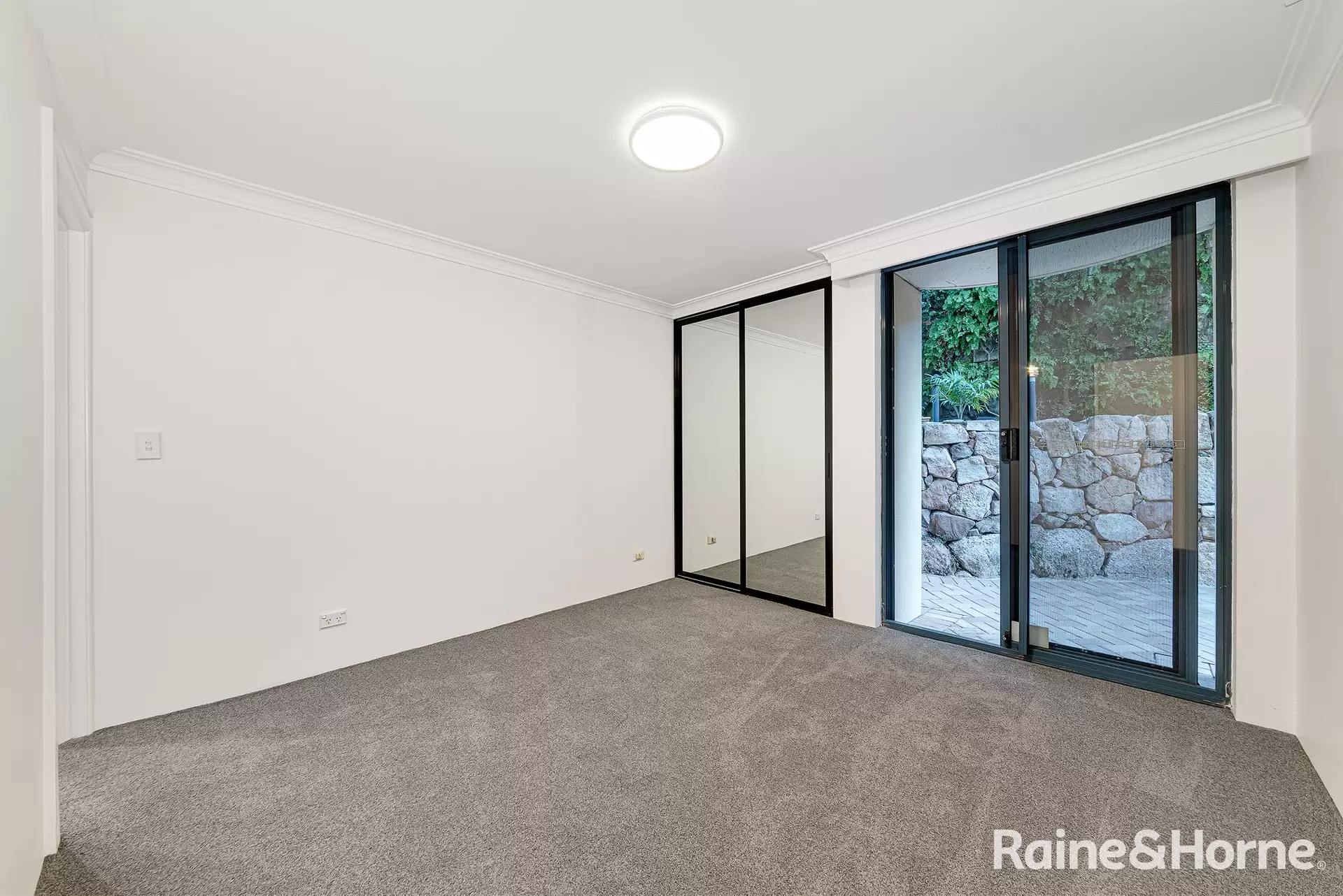 G01/183 Coogee Bay Road, Coogee For Lease by Raine & Horne Randwick | Coogee | Clovelly - image 1