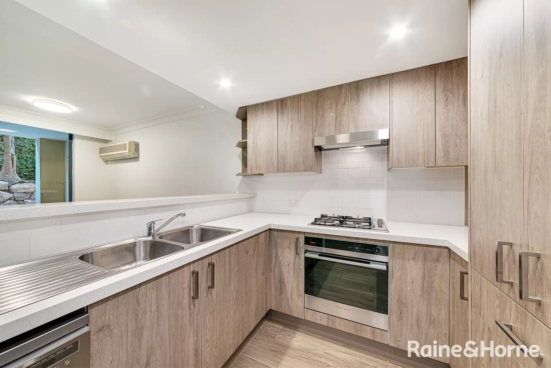 G01/183 Coogee Bay Road, Coogee For Lease by Raine & Horne Randwick | Coogee | Clovelly - image 1