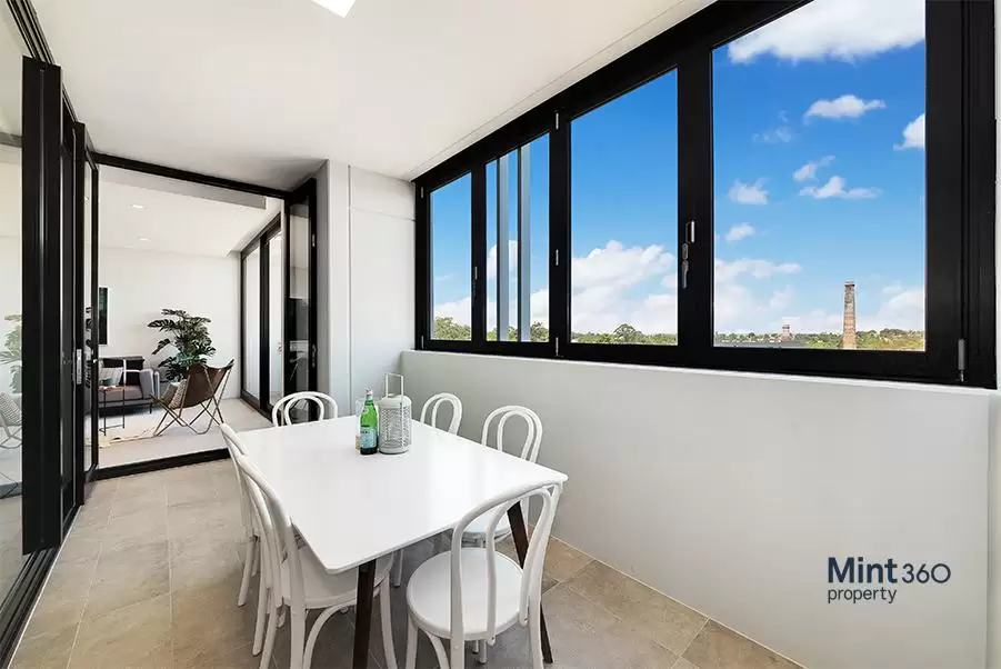 207/70 Mobbs Lane, Eastwood Leased by Raine & Horne Randwick | Coogee - image 5