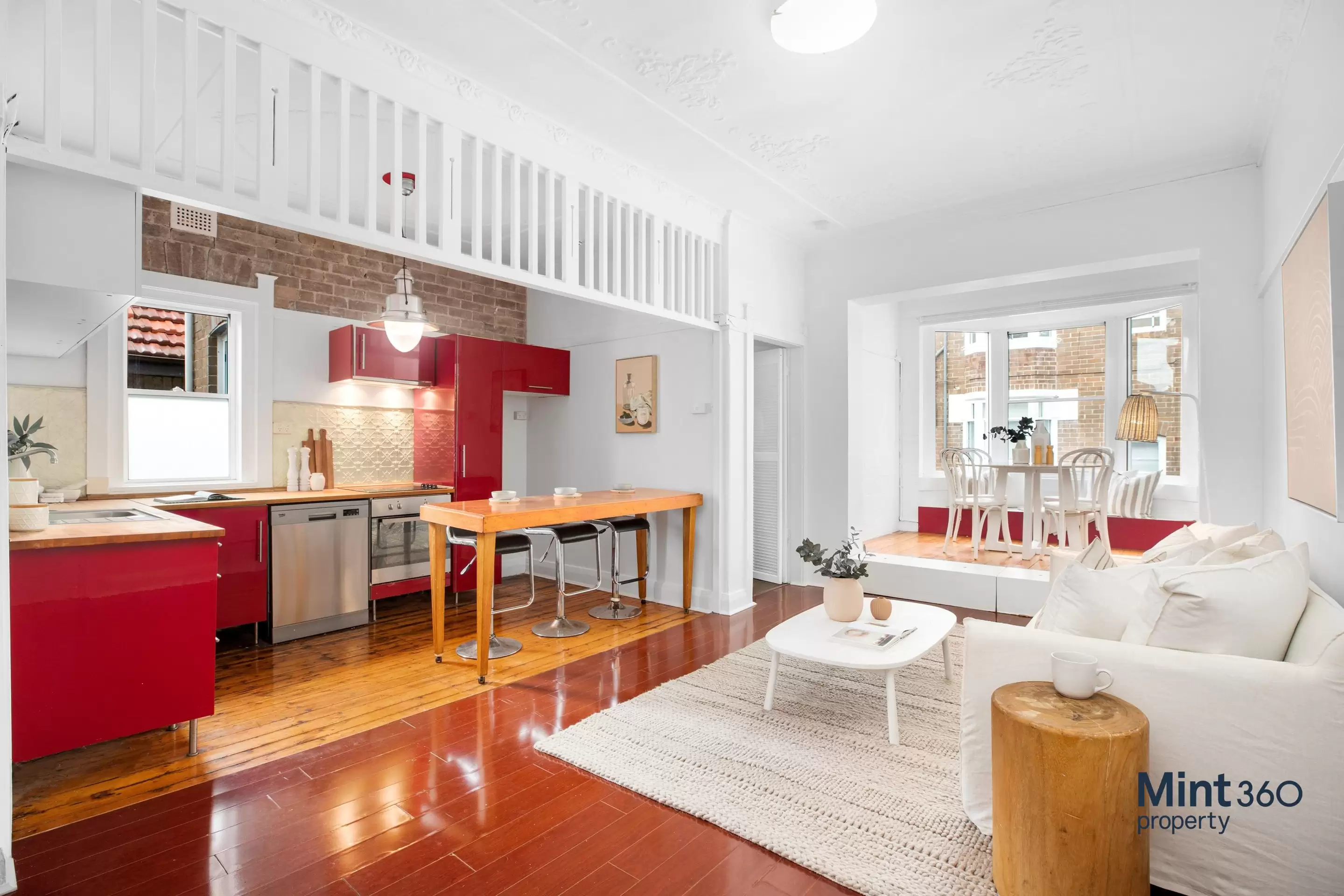 8/11-13A Havelock Avenue, Coogee Sold by Raine & Horne Randwick | Coogee - image 1