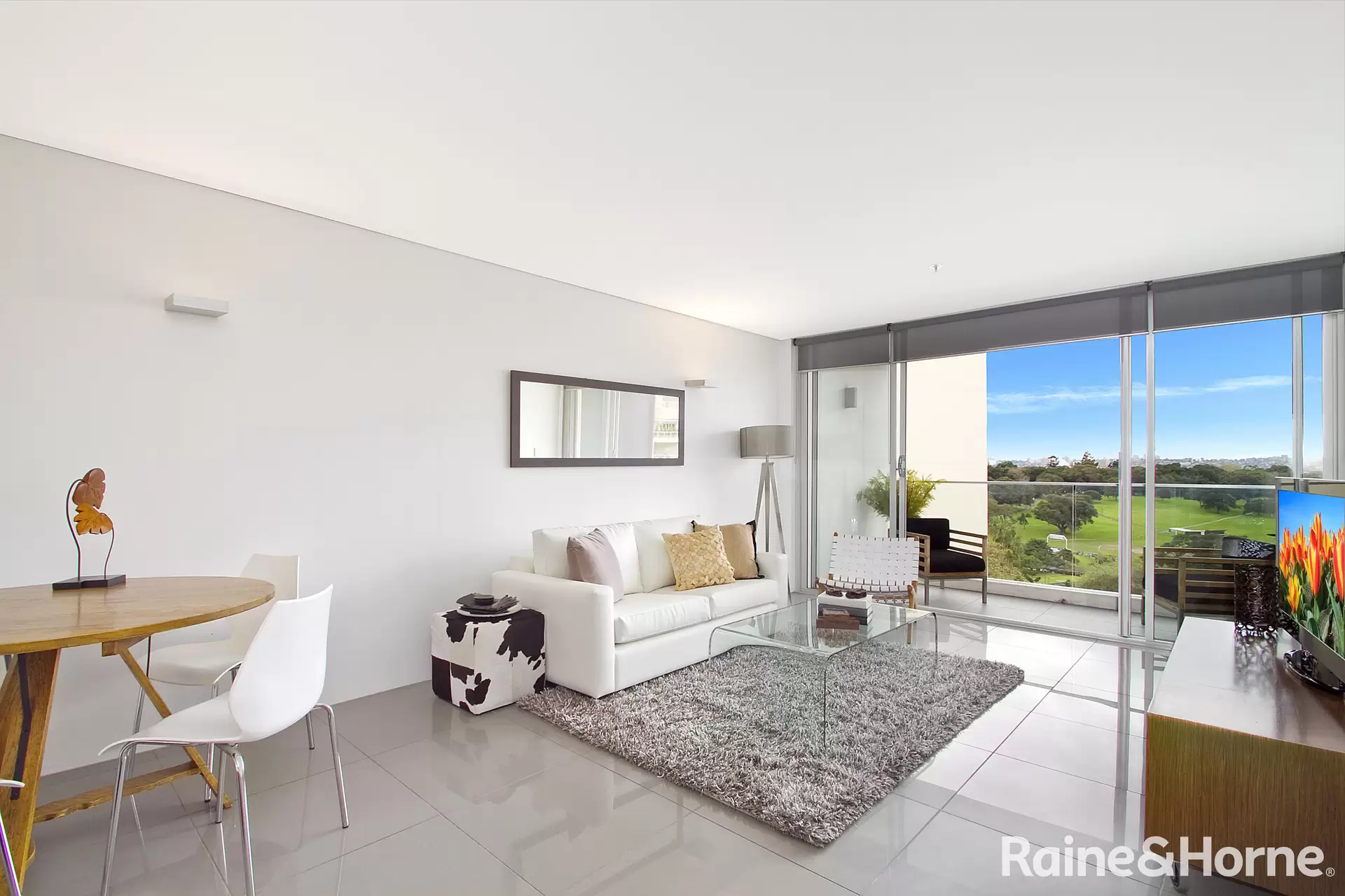 81/60-70 William Street, Woolloomooloo For Lease by Raine & Horne Randwick | Coogee | Clovelly