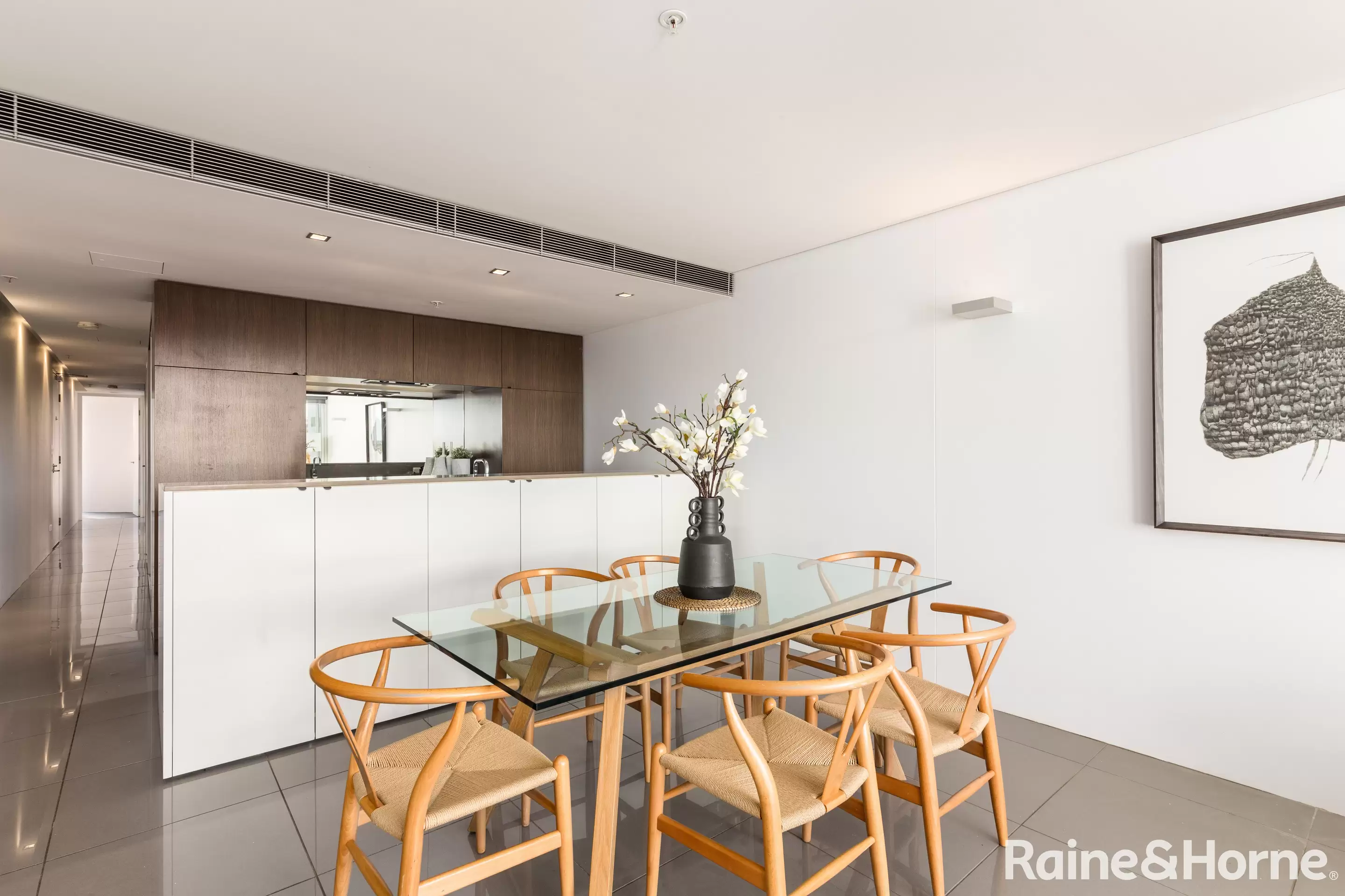 81/60-70 William Street, Woolloomooloo For Lease by Raine & Horne Randwick | Coogee | Clovelly - image 2