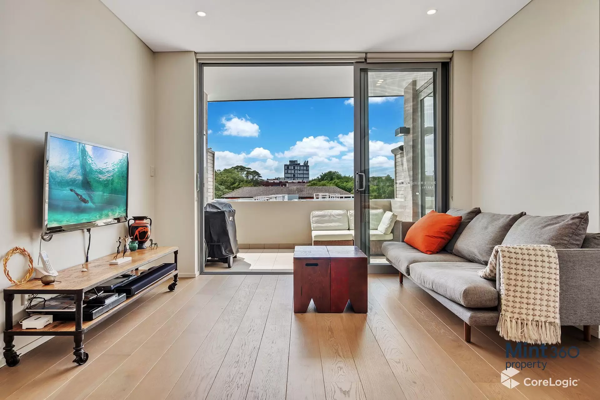 304/1-7 Waratah Avenue, Randwick Leased by Raine & Horne Randwick | Coogee - image 1