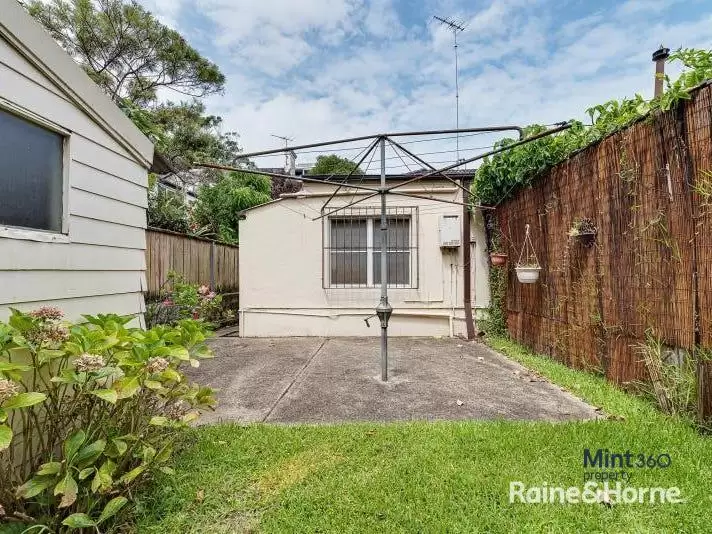 66 Dutruc Street, Randwick Leased by Raine & Horne Randwick | Coogee | Clovelly - image 8