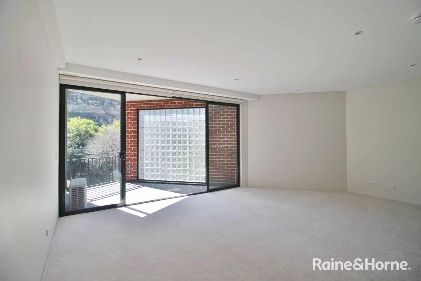 C4/42 Saunders Street, Pyrmont Leased by Raine & Horne Randwick | Coogee | Clovelly - image 1