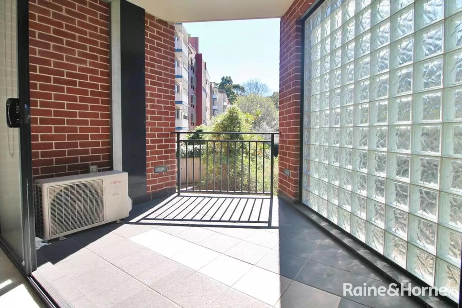 C4/42 Saunders Street, Pyrmont Leased by Raine & Horne Randwick | Coogee | Clovelly - image 2