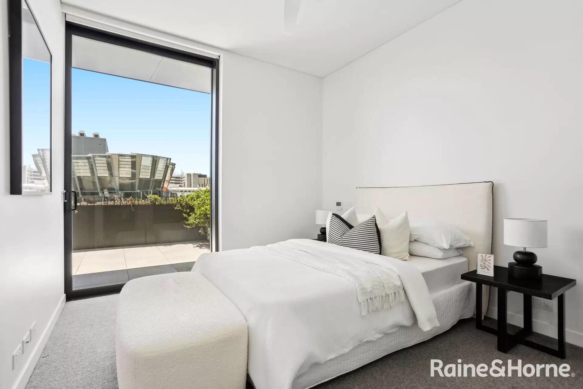 E701/166 Barker Street, Randwick Leased by Raine & Horne Randwick | Coogee | Clovelly - image 1