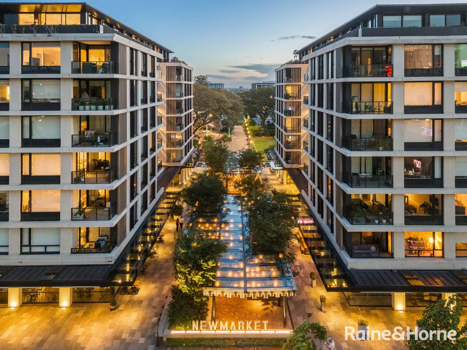 E701/166 Barker Street, Randwick Leased by Raine & Horne Randwick | Coogee | Clovelly - image 1