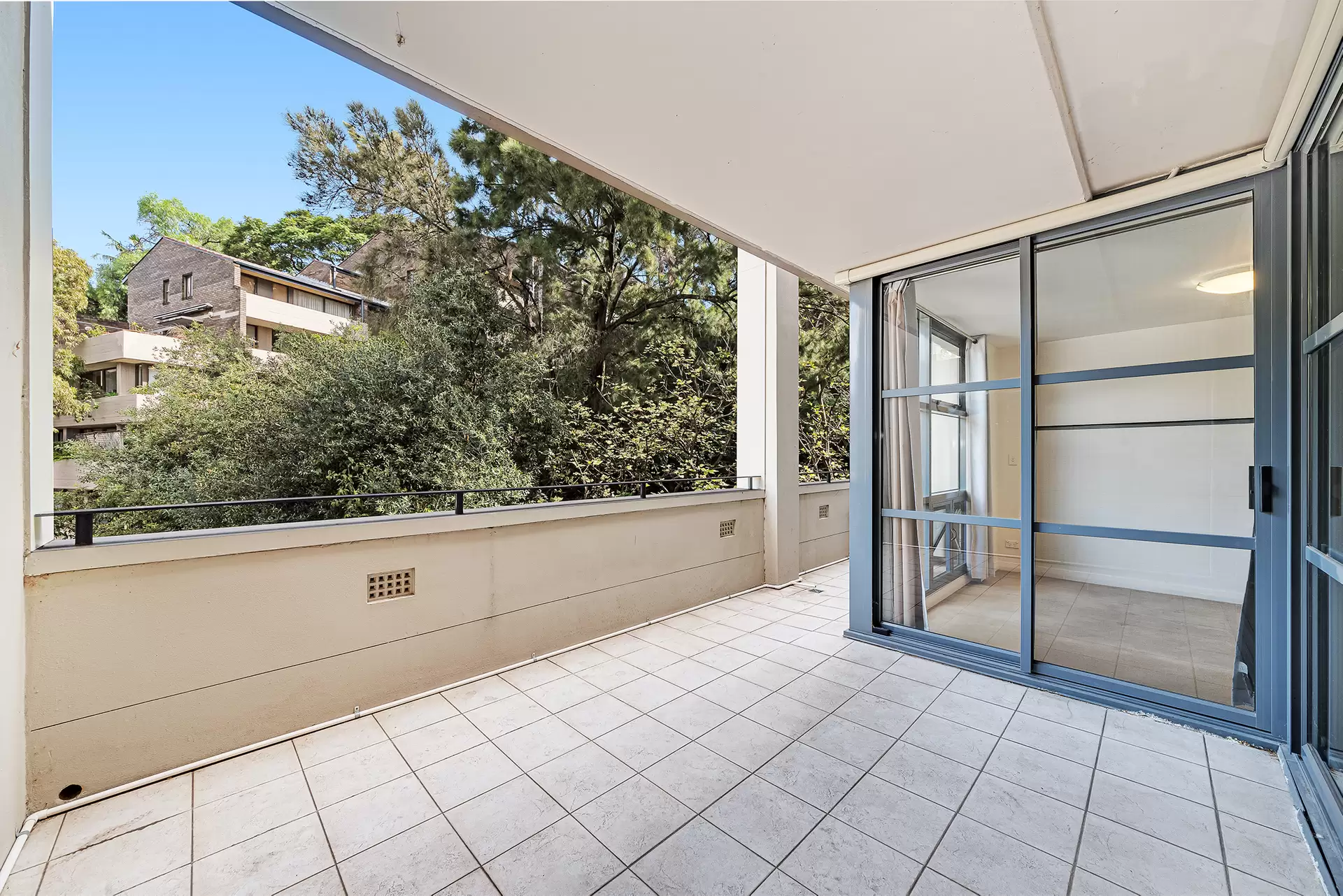 419/357 Glenmore Road, Paddington Leased by Raine & Horne Randwick | Coogee | Clovelly - image 1