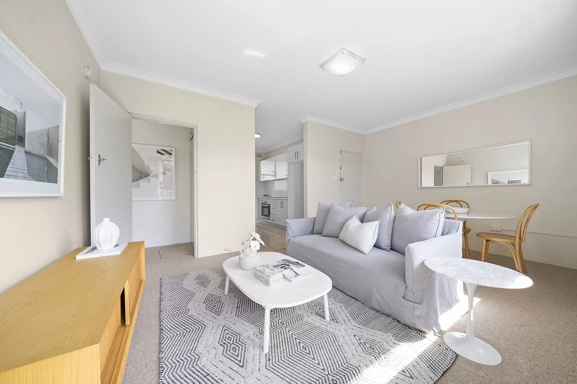 16/31 Byron Street, Coogee Leased by Raine & Horne Randwick | Coogee | Clovelly - image 1