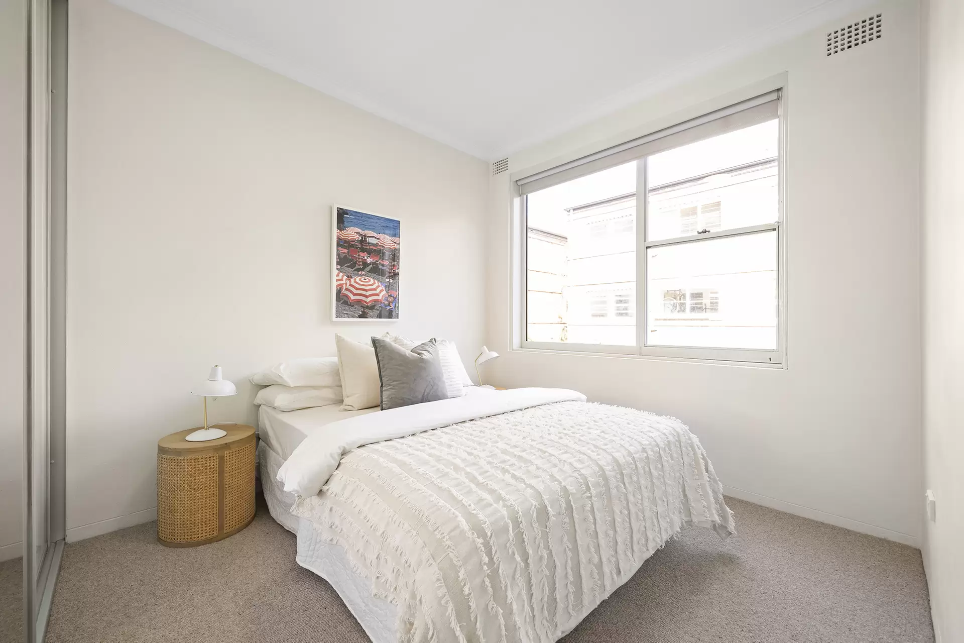 16/31 Byron Street, Coogee Leased by Raine & Horne Randwick | Coogee | Clovelly - image 1