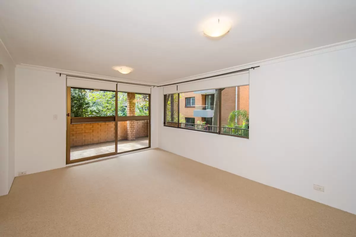 2/43 Byron Street, Coogee Leased by Raine & Horne Randwick | Coogee - image 4