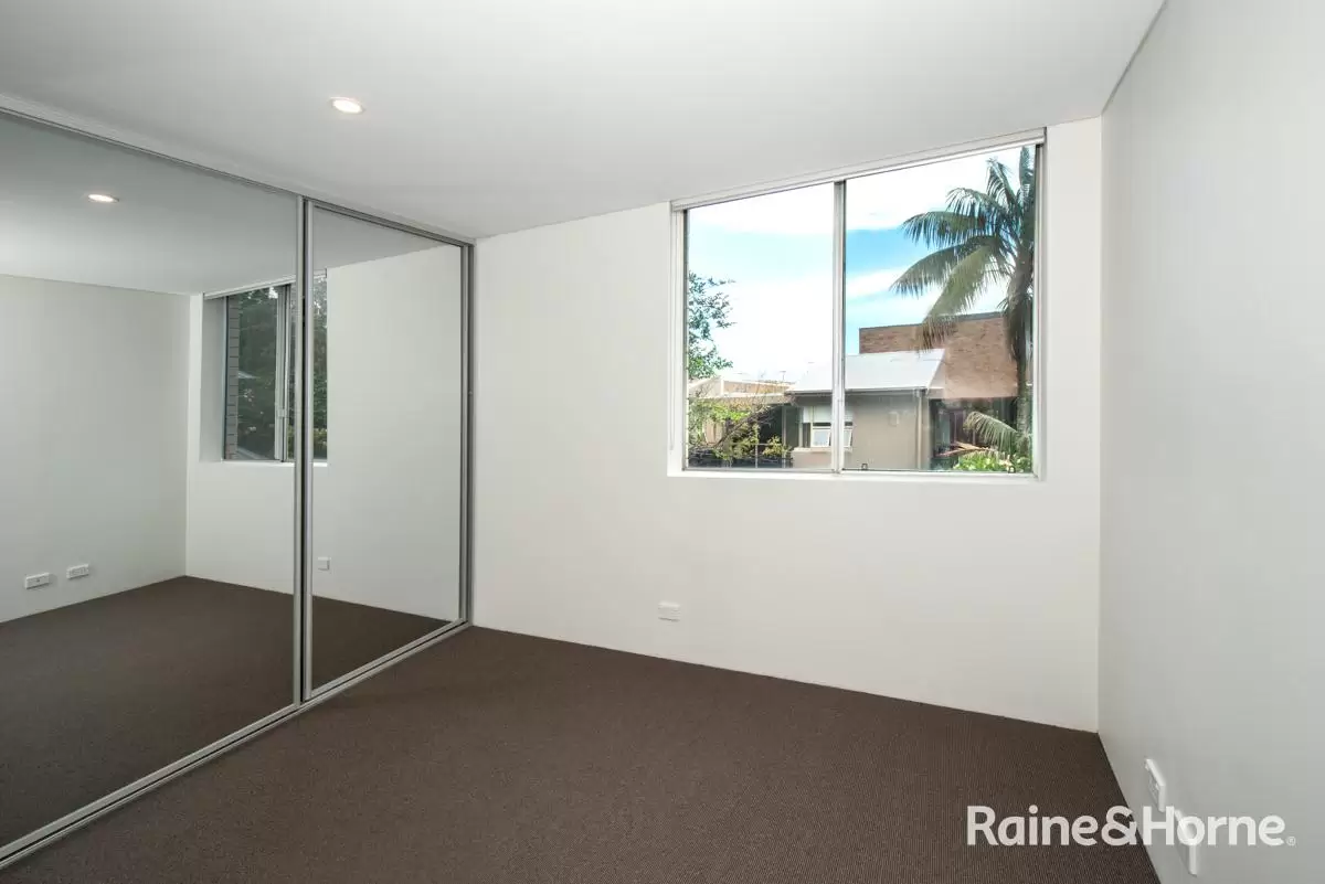 3/3-5 Flood Street, Clovelly Leased by Raine & Horne Randwick | Coogee | Clovelly - image 3