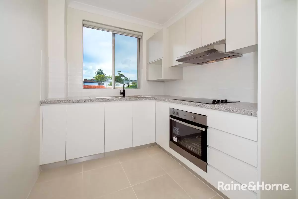 3/3-5 Flood Street, Clovelly Leased by Raine & Horne Randwick | Coogee - image 2