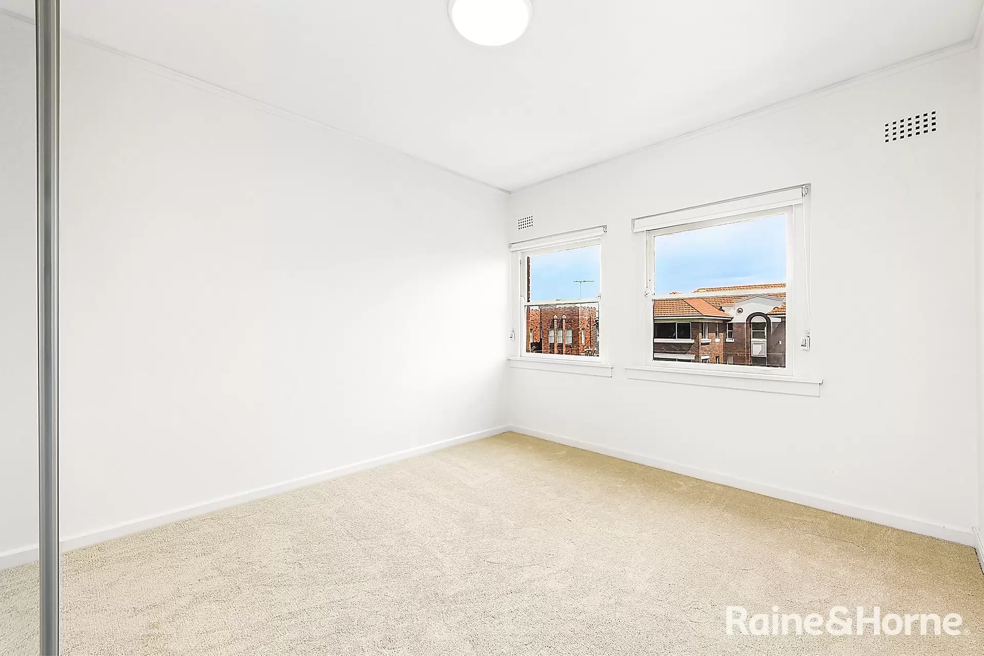 5/17 Cook Street, Randwick Leased by Raine & Horne Randwick | Coogee | Clovelly - image 1