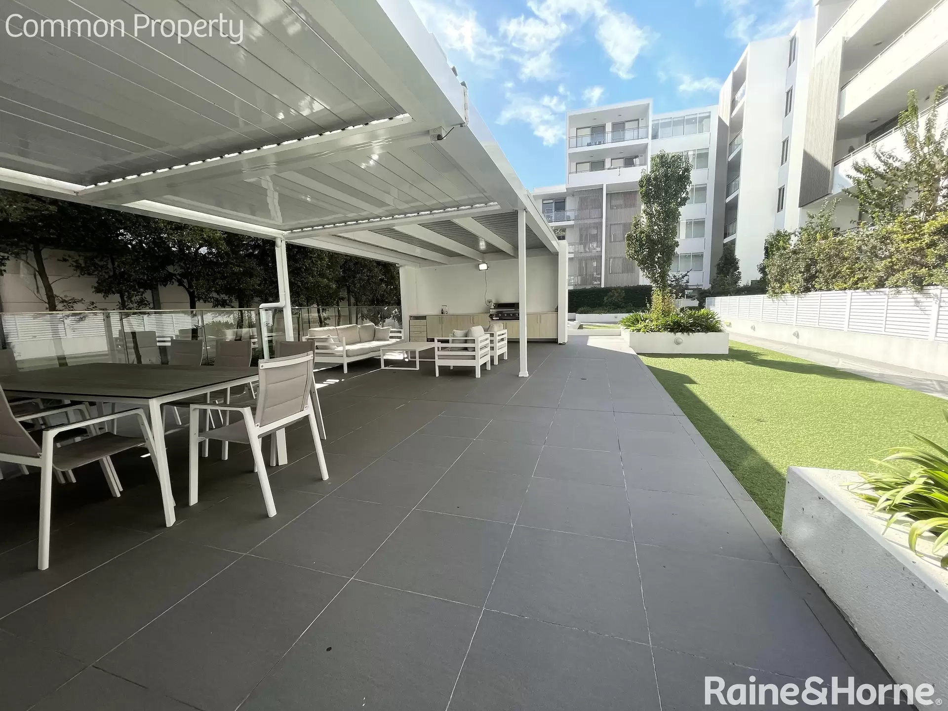 G04/72-76 Bay Street, Botany Leased by Raine & Horne Randwick | Coogee | Clovelly - image 1