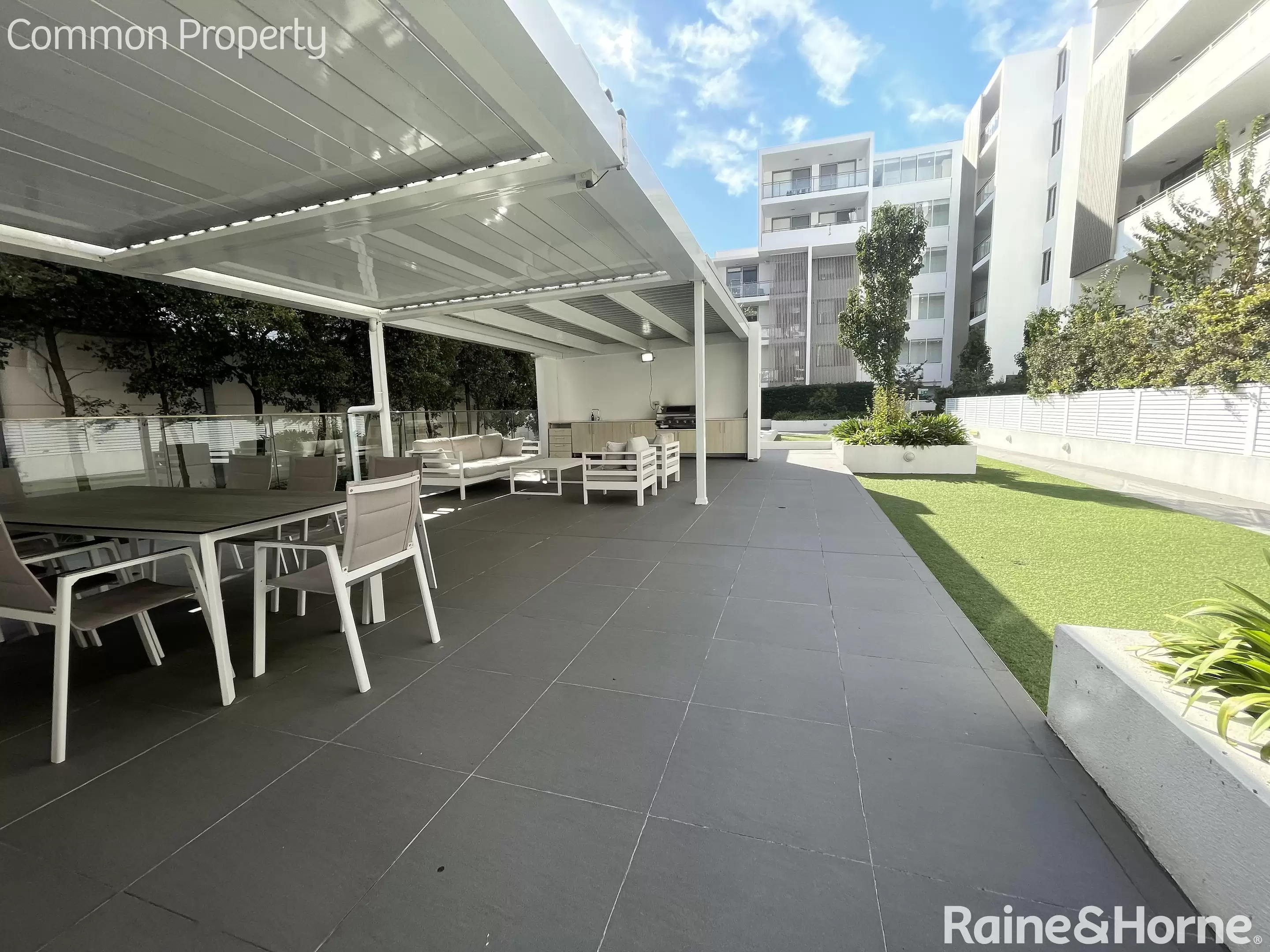 G04/72-76 Bay Street, Botany Leased by Raine & Horne Randwick | Coogee | Clovelly - image 4