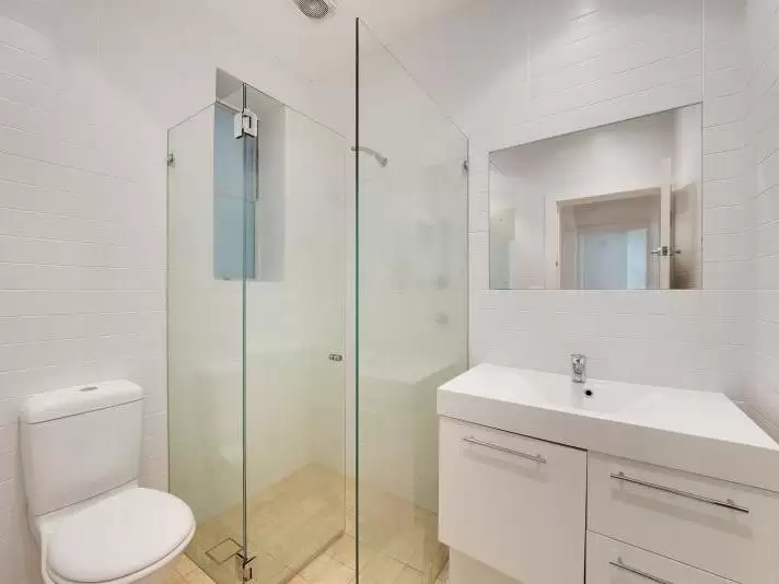 7/70 Arthur Street, Randwick Leased by Raine & Horne Randwick | Coogee | Clovelly - image 5