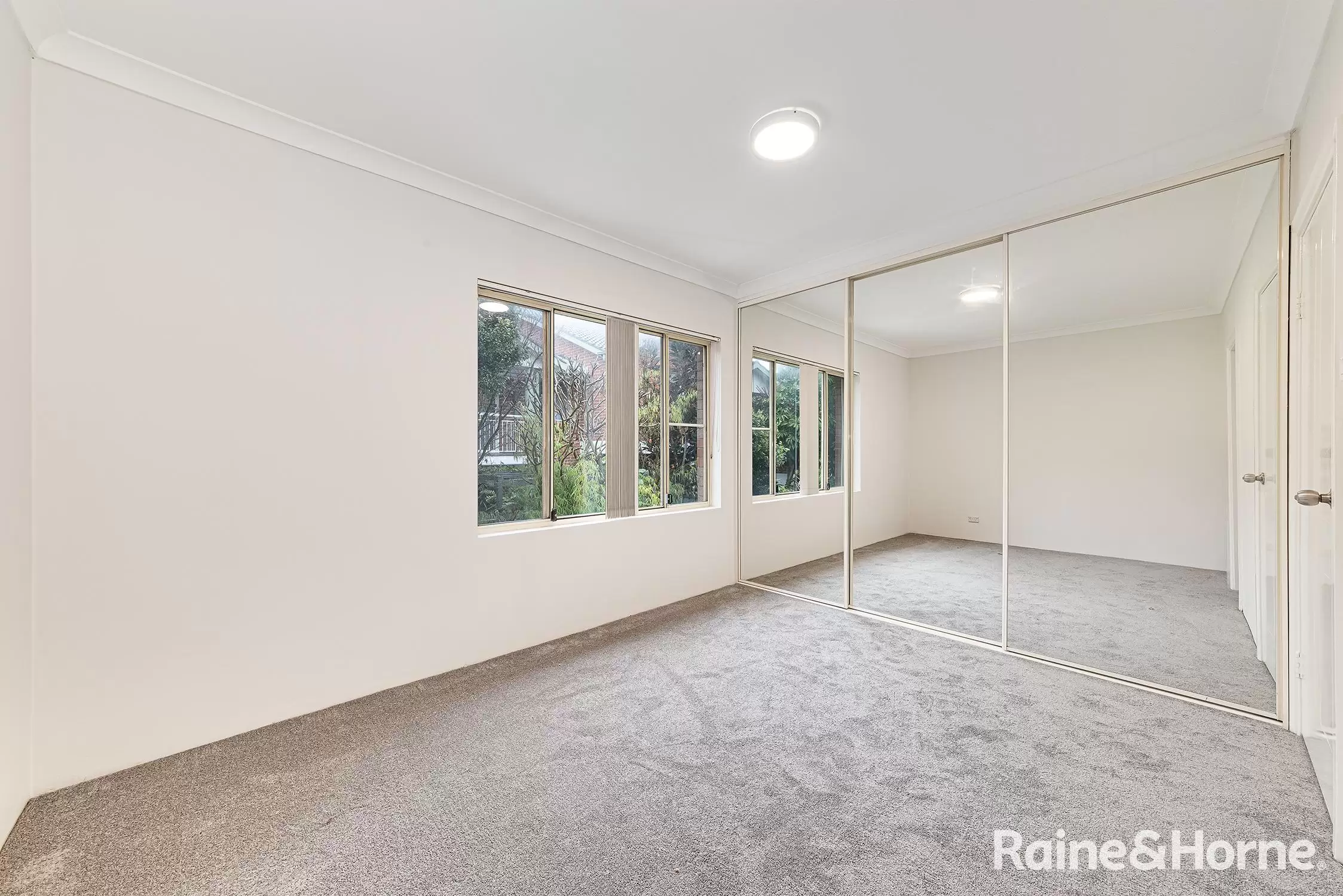 4/17 New Orleans Crescent, Maroubra Leased by Raine & Horne Randwick | Coogee | Clovelly - image 3