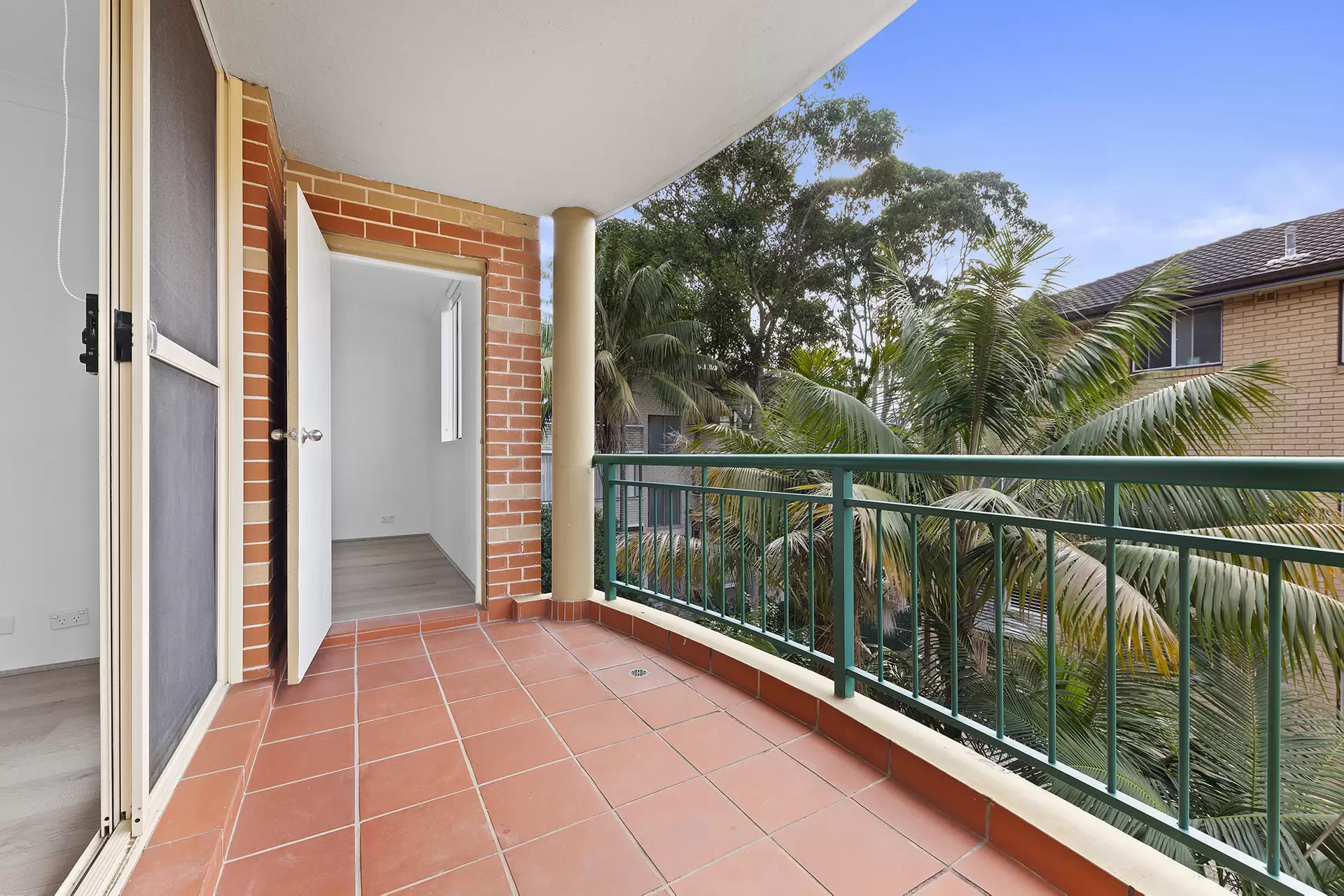 B8/90 Mount Street, Coogee Leased by Raine & Horne Randwick | Coogee | Clovelly - image 1