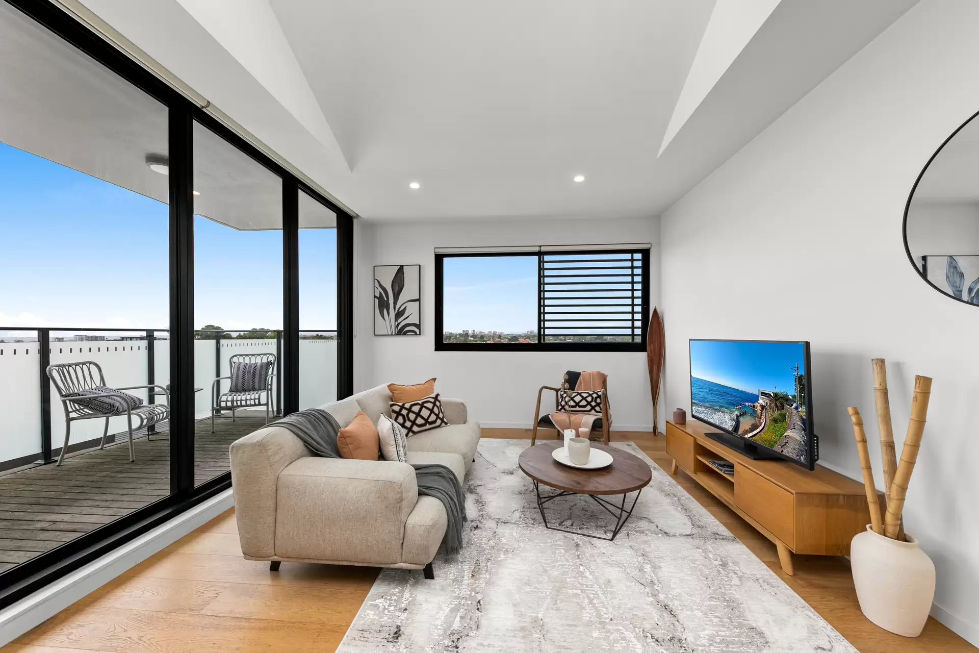 510/165 Frederick Street, Bexley Sold by Raine & Horne Randwick | Coogee | Clovelly - image 1