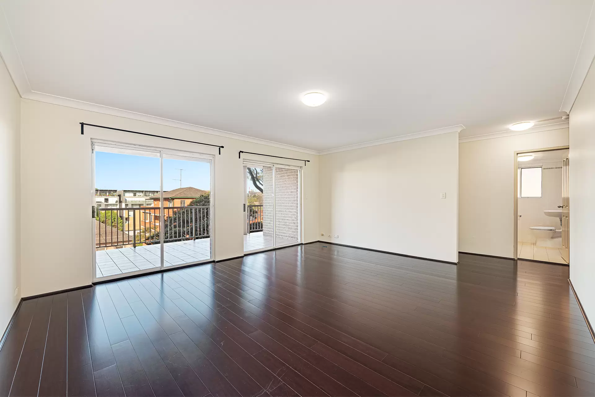 10/28-32 Boronia Street, Kensington Leased by Raine & Horne Randwick | Coogee | Clovelly - image 1