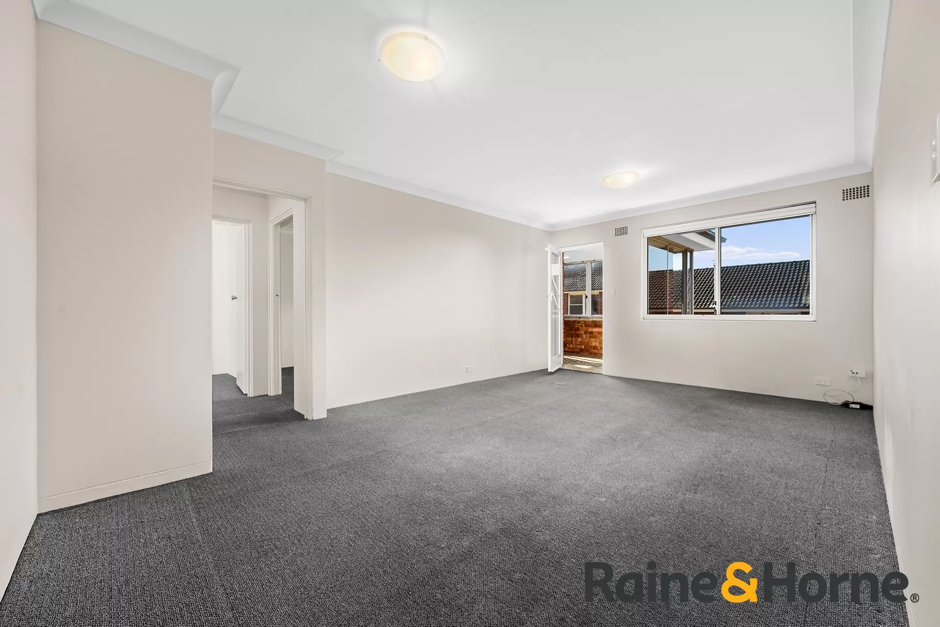 10/12 Botany Street, Randwick Sold by Raine & Horne Randwick | Coogee | Clovelly - image 1