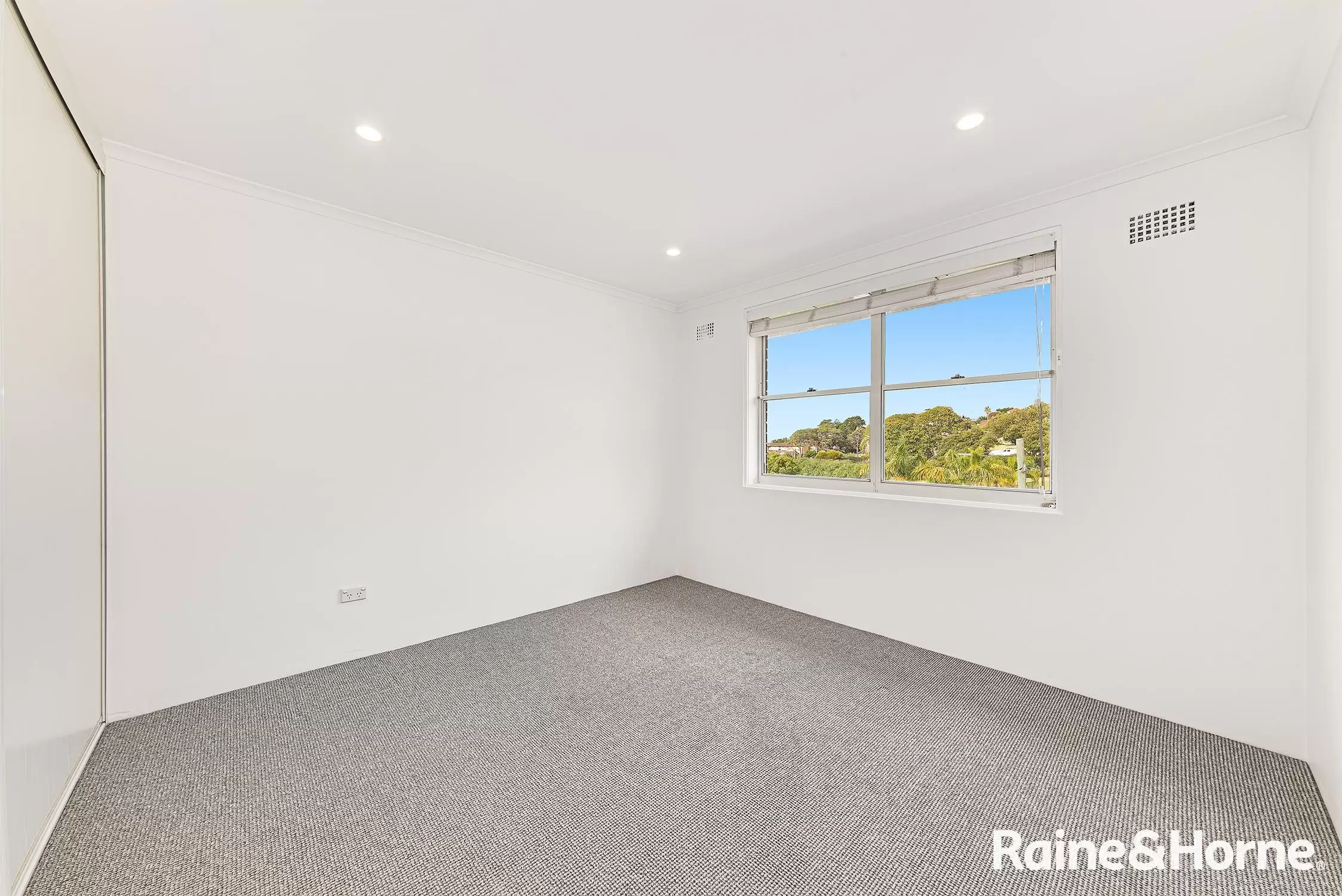 8/92 Melody Street, Coogee For Lease by Raine & Horne Randwick | Coogee | Clovelly - image 3