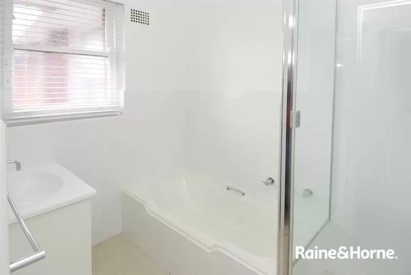 8/92 Melody Street, Coogee For Lease by Raine & Horne Randwick | Coogee | Clovelly - image 4