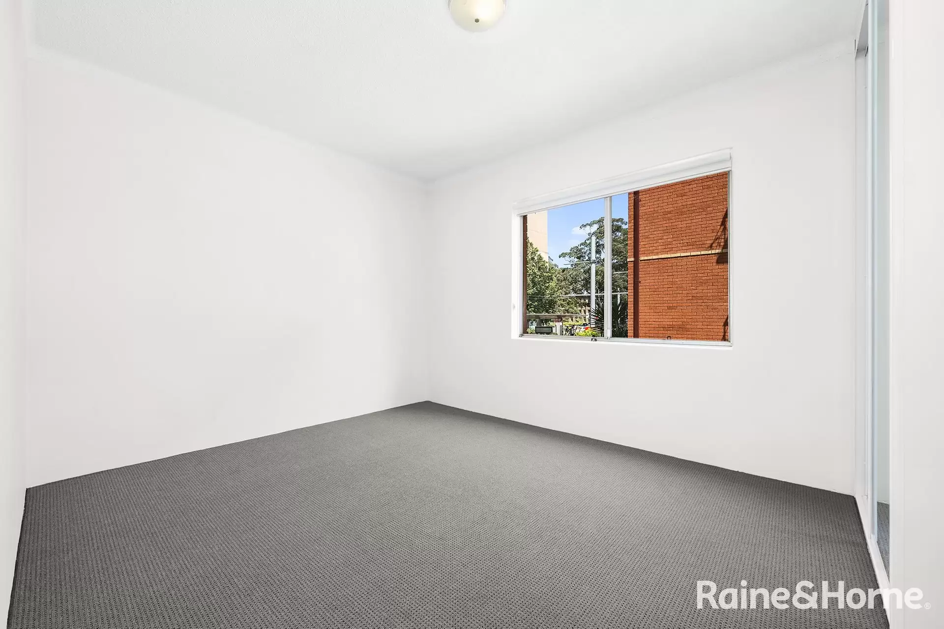 1/44 High Street, Randwick Leased by Raine & Horne Randwick | Coogee | Clovelly - image 1